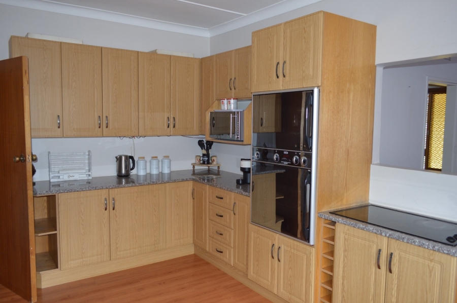 4 Bedroom Property for Sale in Stilfontein Ext 4 North West